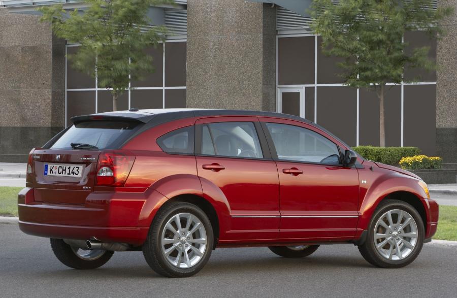  Dodge Caliber SXT 2009 года  (фото 16 из 47)